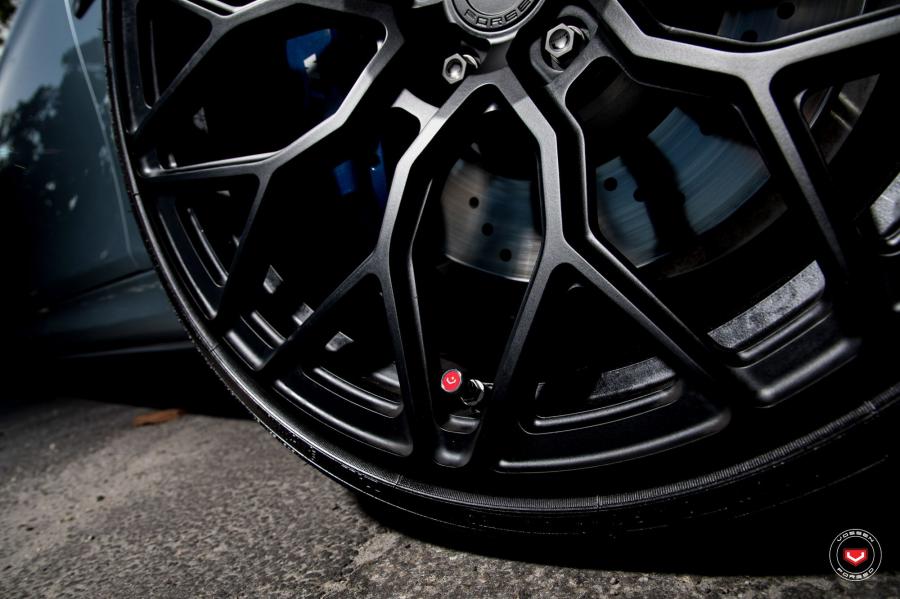 Колеса BMW M3 Sedan on Vossen Wheels (S17-01) 2018 года  (фото 3 из 33)